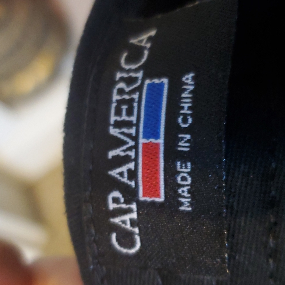 Audi black baseball cap - Picture 3 of 3